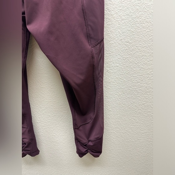 Lululemon High Times Mesh Legging-Size 10 - Picture 5 of 7